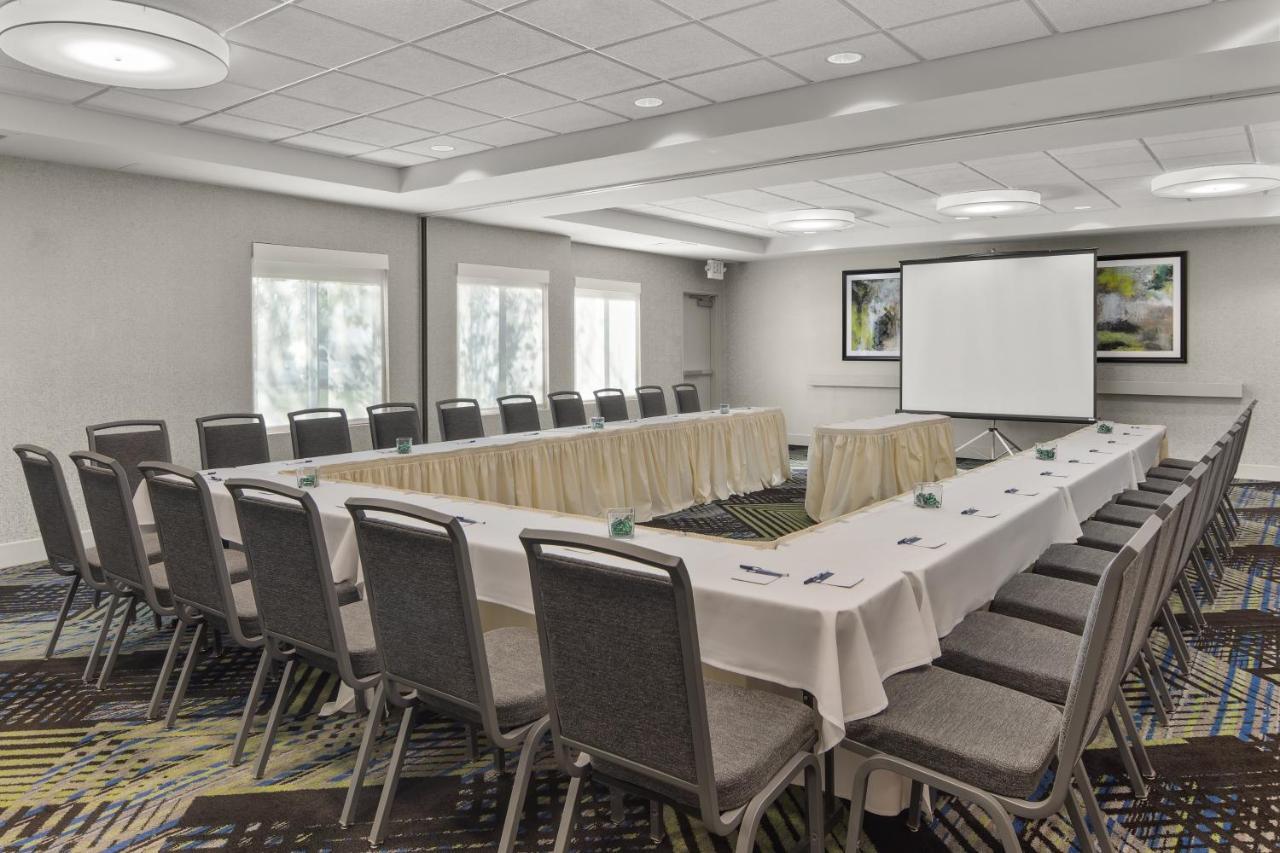 Holiday Inn Express Hotel & Suites Sacramento Airport Natomas, An Ihg Hotel Exteriör bild