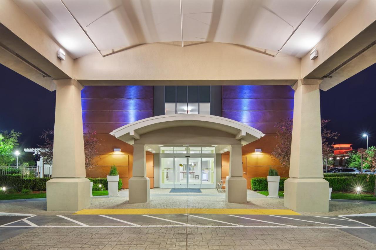 Holiday Inn Express Hotel & Suites Sacramento Airport Natomas, An Ihg Hotel Exteriör bild