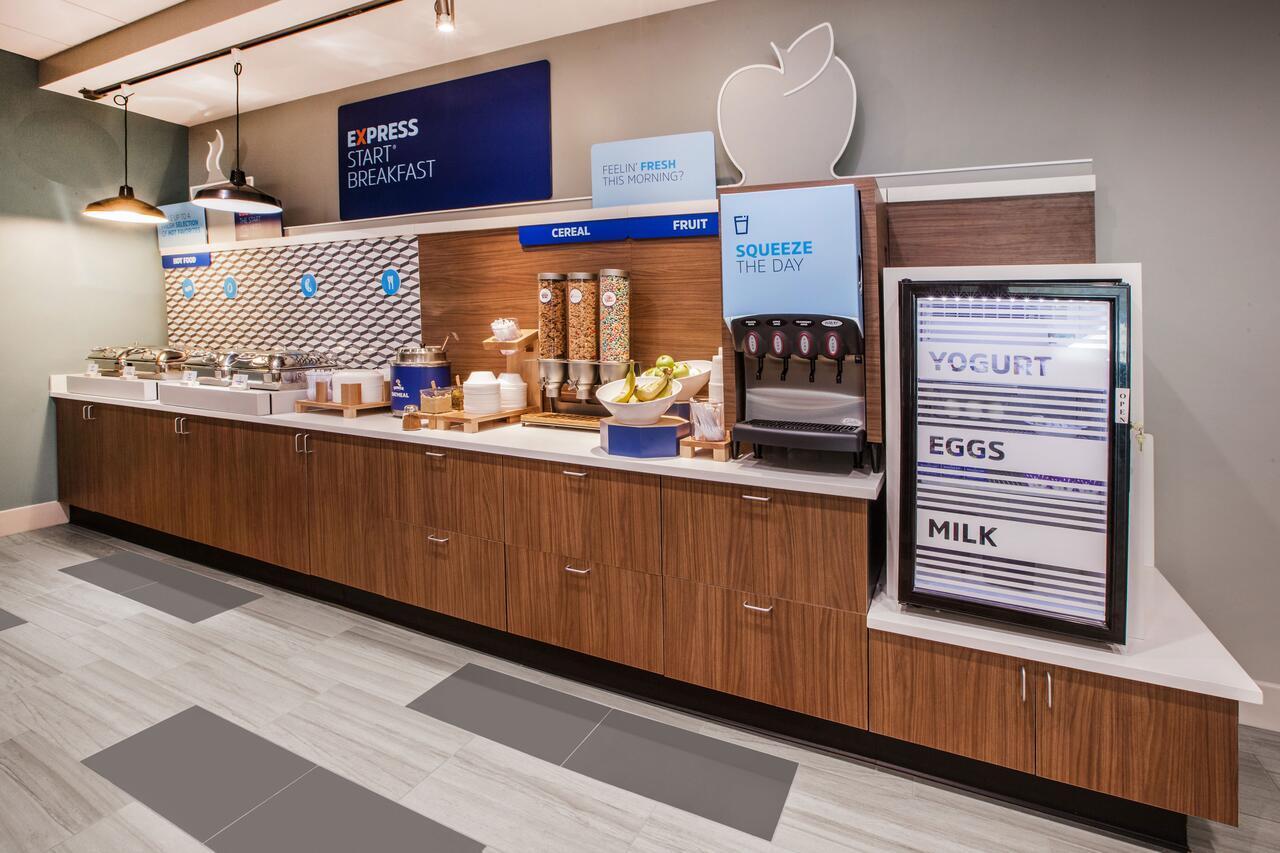 Holiday Inn Express Hotel & Suites Sacramento Airport Natomas, An Ihg Hotel Exteriör bild